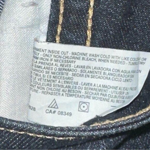 Gloria Vanderbilt Women’s Dark Wash High Rise Jeans Size 10 Double Button - Picture 8 of 11